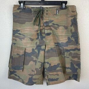 Mossimo Supply Co. Camo Cargo Shorts Size 30 EUC